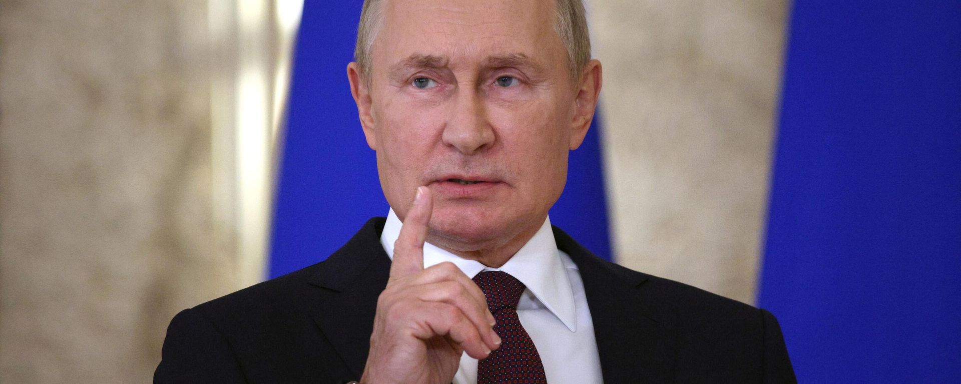 Russian President Vladimir Putin speaking to journalists at the conclusion of the Shanghai Cooperation Organization summit in Samarkand, Uzbekistan. Friday, September 16, 2022. - Sputnik International, 1920, 16.09.2022