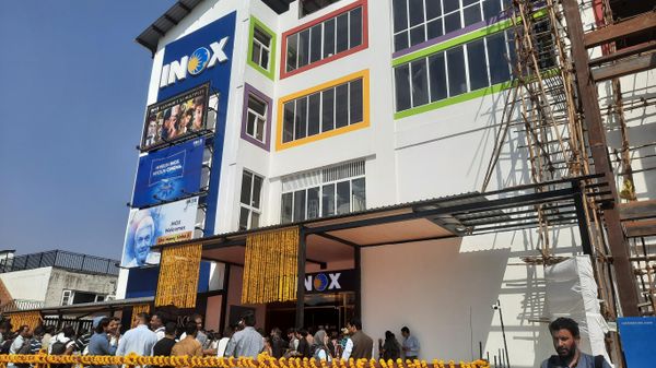 Kashmir Valley’s first ever multiplex was inaugurated in Srinagar city on September 20 Kashmir Valley’s first ever multiplex was inaugurated in Srinagar city on September 20 - Sputnik International