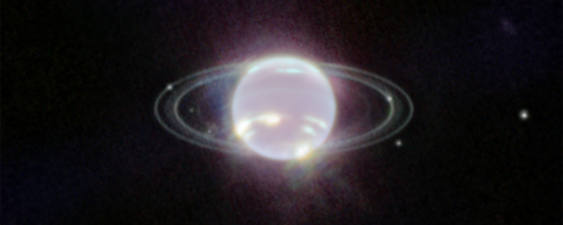 Webb’s Near-Infrared Camera (NIRCam) images objects in the near-infrared range from 0.6 to 5 microns, so Neptune does not appear blue to Webb. Webb’s Near-Infrared Camera (NIRCam) images objects in the near-infrared range from 0.6 to 5 microns, so Neptune does not appear blue to Webb. - Sputnik International, 1920, 08.09.2023