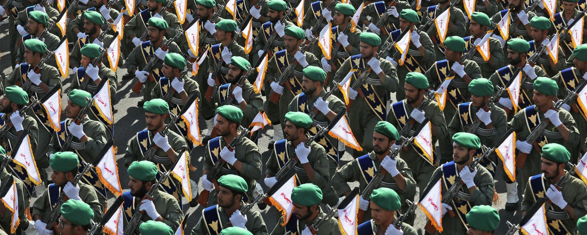 Iran's paramilitary Revolutionary Guard troops march during a military parade commemorating the anniversary of the start of the 1980-88 Iraq-Iran war, in front of the shrine of the late revolutionary founder Ayatollah Khomeini, just outside Tehran, Iran, Thursday, Sept. 22, 2022 - Sputnik International, 1920, 24.06.2023