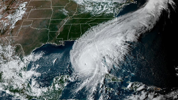 This GOES-East GeoCcolor satellite image provided by the National Oceanic and Atmospheric Administration captures Hurricane Ian on Tuesday, September 27, 2022, as it churns over the Gulf of Mexico.  - Sputnik International