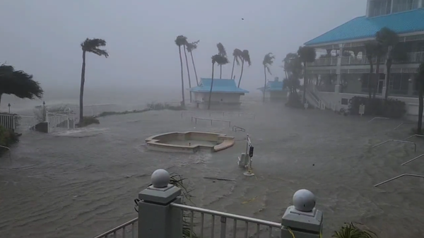 Hurricane Ian has officially made landfall in Florida as a Category 4 storm, the US National Hurricane Center has confirmed. - Sputnik International