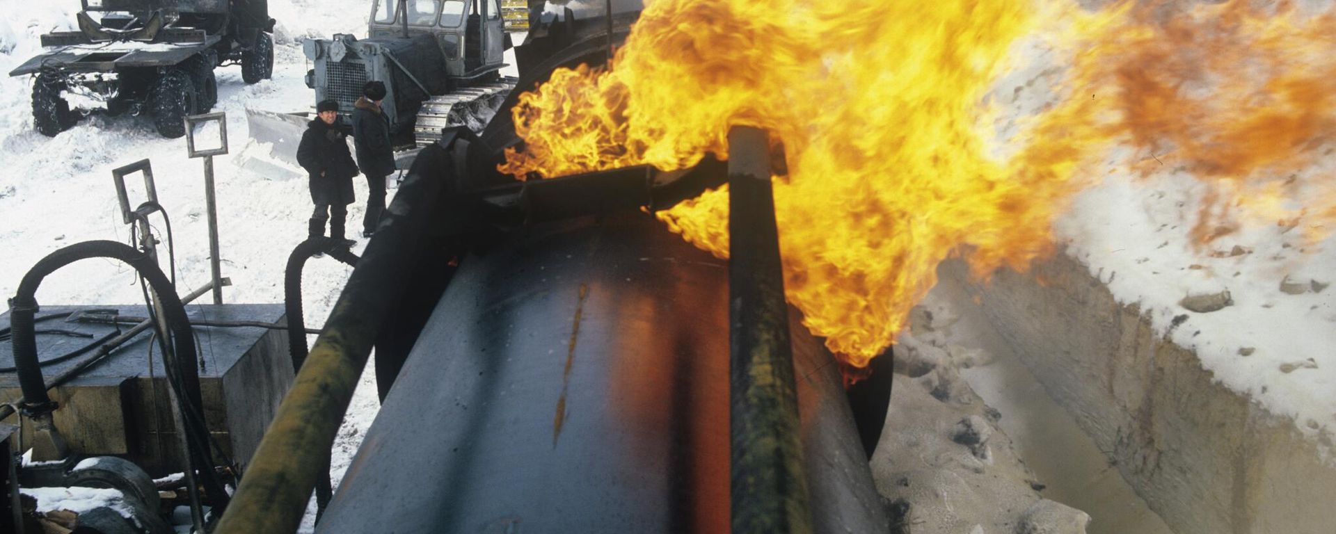 Construction of the Urengoy-Surgut-Chelyabinsk pipeline. December 1978. Construction of the Urengoy-Surgut-Chelyabinsk pipeline. December 1978. - Sputnik International, 1920, 01.10.2022