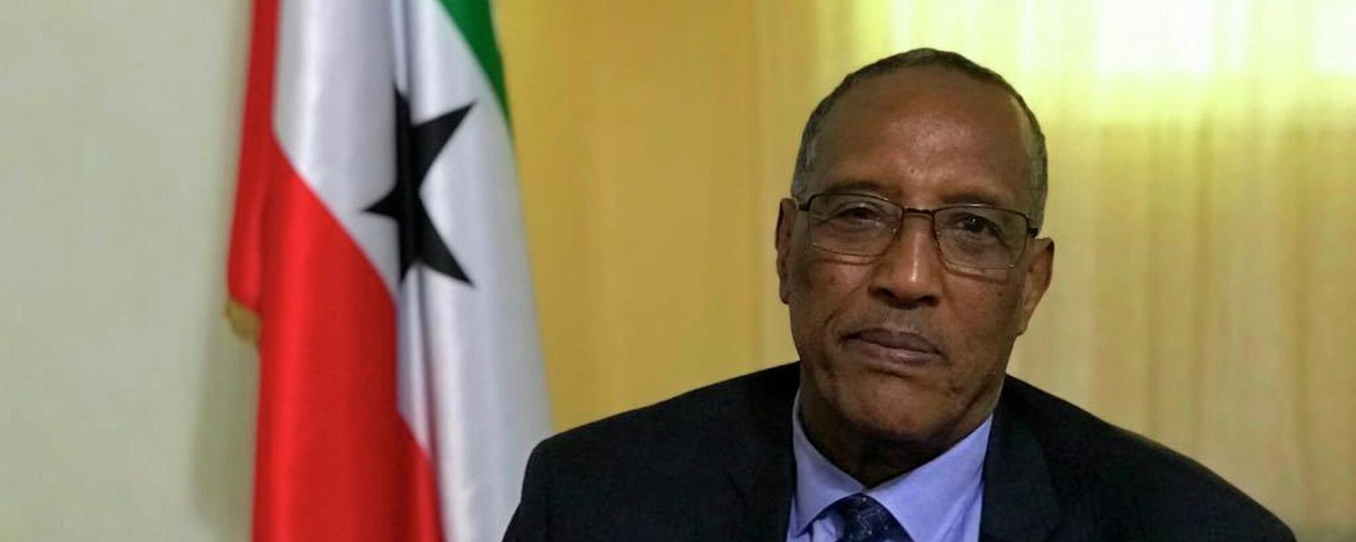 In this Tuesday, April, 3, 2018 photo, Muse Bihi Abdi, the President of Somaliland speaks to The Associated Press in Hergeisa, Somaliland, Somalia. The breakaway northern region of Somaliland declared its independence nearly three decades ago, but despite having its own currency, parliament and military the predominantly Muslim country hasn’t been recognized by any foreign government. Abdi is hoping to change that by aligning his country’s interests with energy-rich Gulf Arab states eager to expand their military footprint in the Horn of Africa. (AP Photo/Malak Harb) In this Tuesday, April, 3, 2018 photo, Muse Bihi Abdi, the President of Somaliland speaks to The Associated Press in Hergeisa, Somaliland, Somalia. The breakaway northern region of Somaliland declared its independence nearly three decades ago, but despite having its own currency, parliament and military the predominantly Muslim country hasn’t been recognized by any foreign government. Abdi is hoping to change that by aligning his country’s interests with energy-rich Gulf Arab states eager to expand their military footprint in the Horn of Africa. (AP Photo/Malak Harb) - Sputnik International, 1920, 02.10.2022