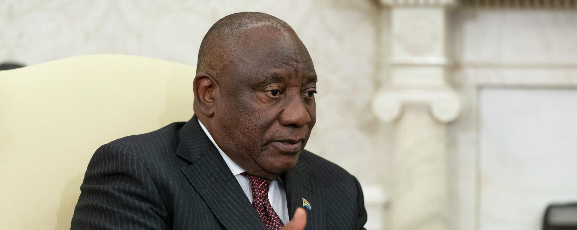 South African President Cyril Ramaphosa speaks during a meeting with President Joe Biden in the Oval Office of the White House, Friday, Sept. 16, 2022, in Washington. (AP Photo/Alex Brandon) - Sputnik International, 1920, 04.12.2022