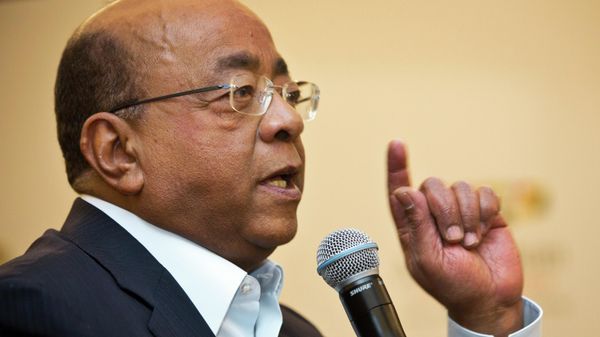 Mo Ibrahim, Chairman and Founder of the Mo Ibrahim Foundation, answers a question from a journalist at a news conference in Nairobi, Kenya, March 2, 2015. - Sputnik International