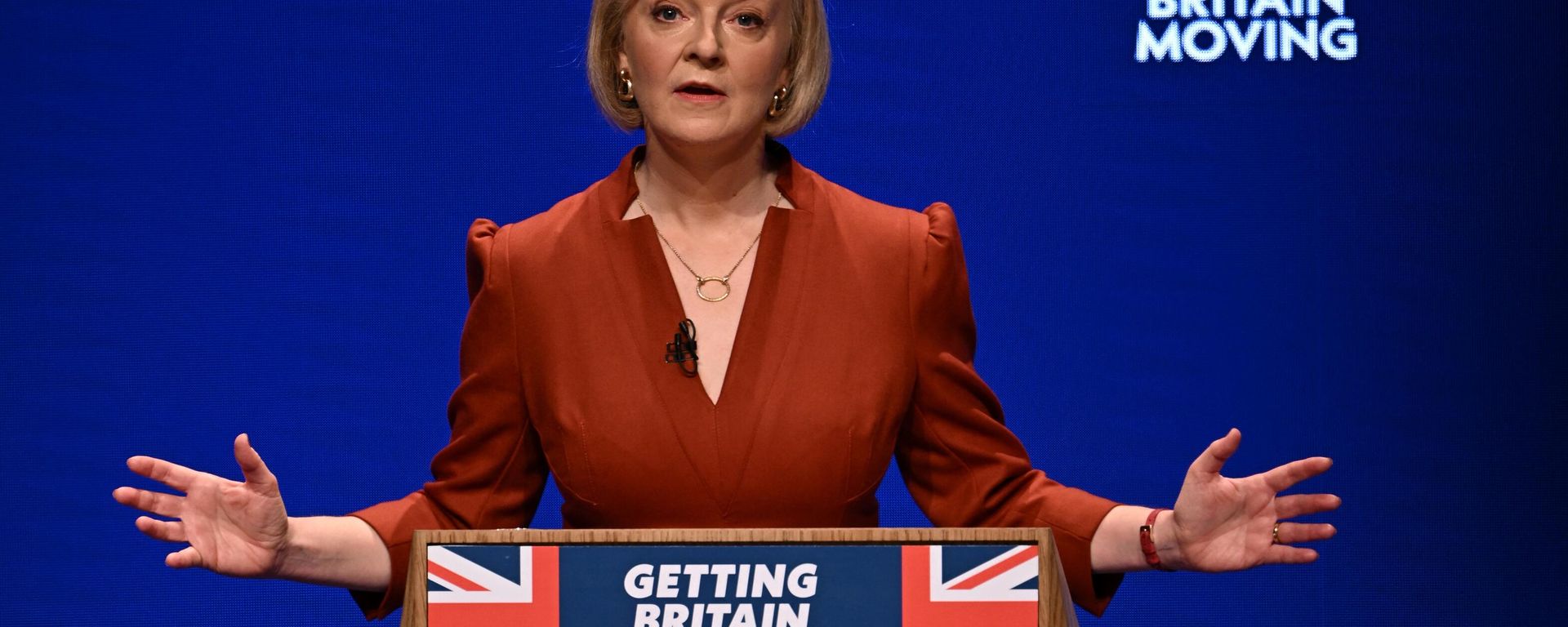 Britain's Prime Minister Liz Truss delivers her keynote address on the final day of the annual Conservative Party Conference in Birmingham, central England, on October 5, 2022 Britain's Prime Minister Liz Truss delivers her keynote address on the final day of the annual Conservative Party Conference in Birmingham, central England, on October 5, 2022 - Sputnik International, 1920, 05.10.2022