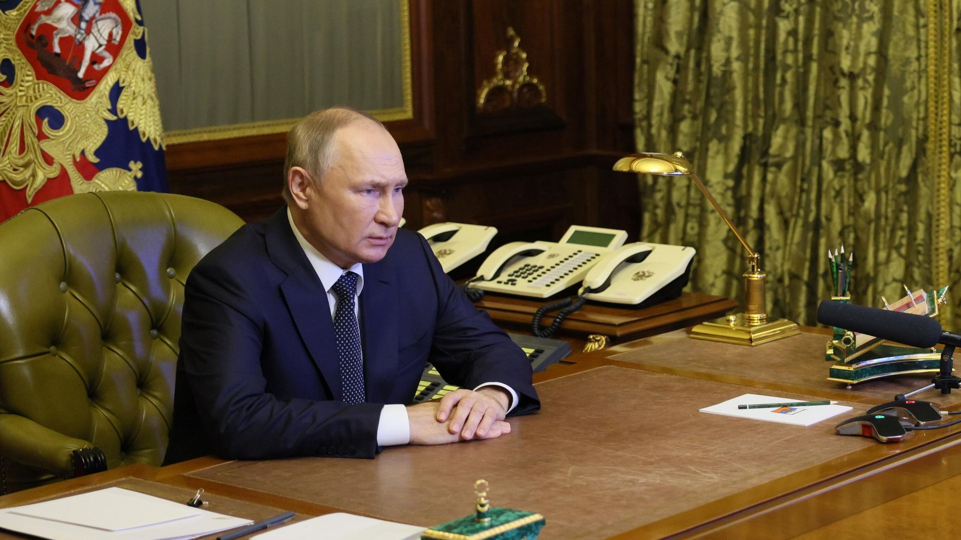 President Vladimir Putin at a virtual meeting of the Russian Security Council. Monday, October 10, 2022. - Sputnik International, 1920, 10.10.2022