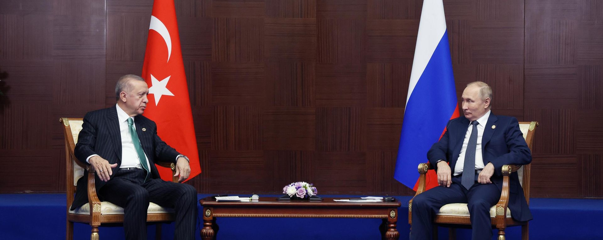 Turkish President Recep Tayyip Erdogan and Russian President Vladimir Putin Turkish President Recep Tayyip Erdogan and Russian President Vladimir Putin - Sputnik International, 1920, 24.10.2023