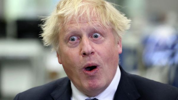 FILE PHOTO: Boris Johnson reacts during a visit to Thales weapons manufacturer in Belfast on May 16, 2022 - Sputnik International