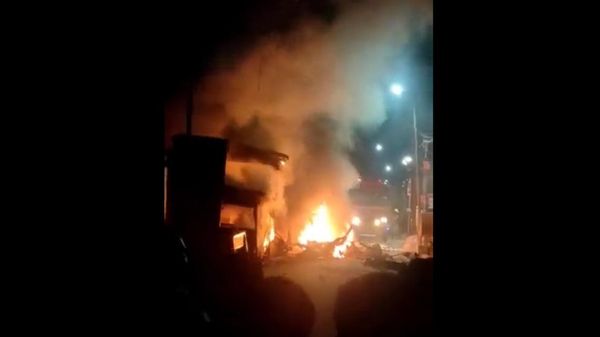 A cylinder blast blew up a car near a temple in the city of Coimbatore, Tamil Nadu - Sputnik International