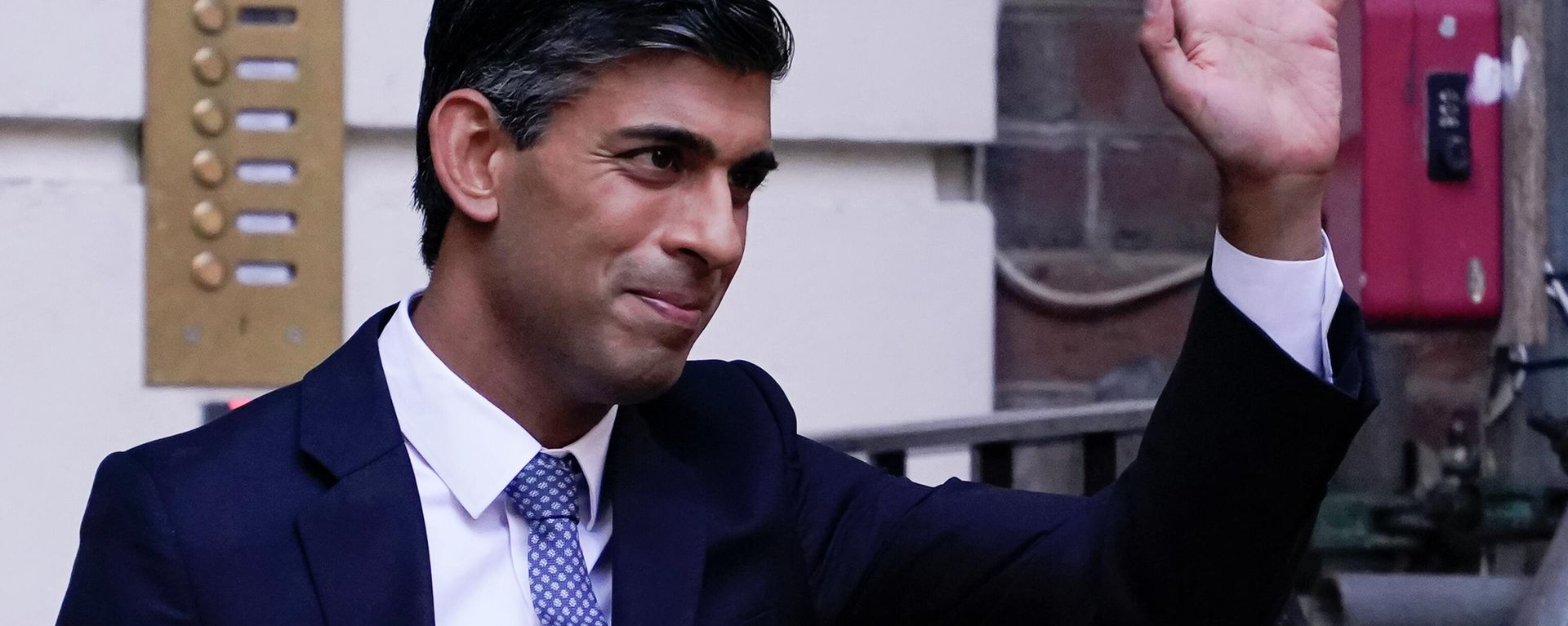 Britain's Prime Minister Rishi Sunak leaves the Conservative Campaign Headquarters in London, Monday, Oct. 24, 2022. Britain's Prime Minister Rishi Sunak leaves the Conservative Campaign Headquarters in London, Monday, Oct. 24, 2022. - Sputnik International, 1920, 25.10.2022
