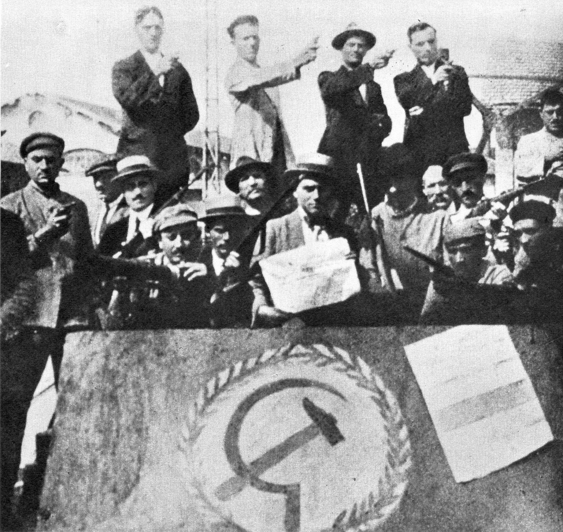 Red Guards defend a factory in Italy, 1920 - Sputnik International, 1920, 28.10.2022