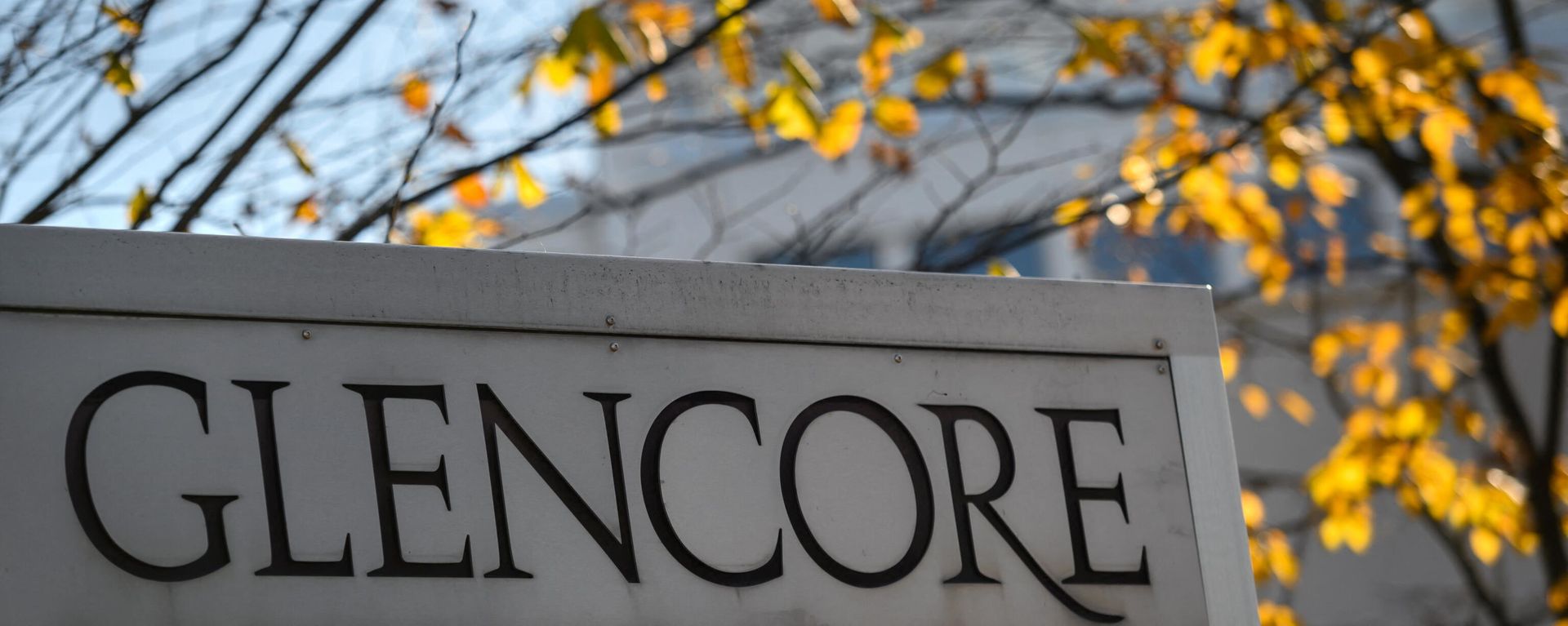 A picture taken on November 13, 2020 shows the headquarters of Swiss commodity trading giant Glencore in Baar, central Switzerland, ahead of November 29, 2020 nationwide vote on a people's initiative to impose due diligence rules on Swiss-based firms active abroad. A picture taken on November 13, 2020 shows the headquarters of Swiss commodity trading giant Glencore in Baar, central Switzerland, ahead of November 29, 2020 nationwide vote on a people's initiative to impose due diligence rules on Swiss-based firms active abroad. - Sputnik International, 1920, 04.11.2022