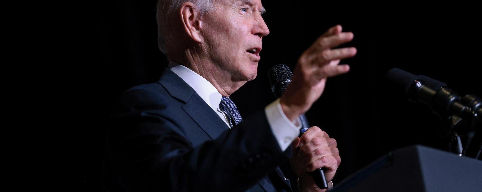 US President Joe Biden speaks about student debt relief at Delaware State University in Dover, Delaware, on October 21, 2022 - Sputnik International, 1920, 12.11.2022