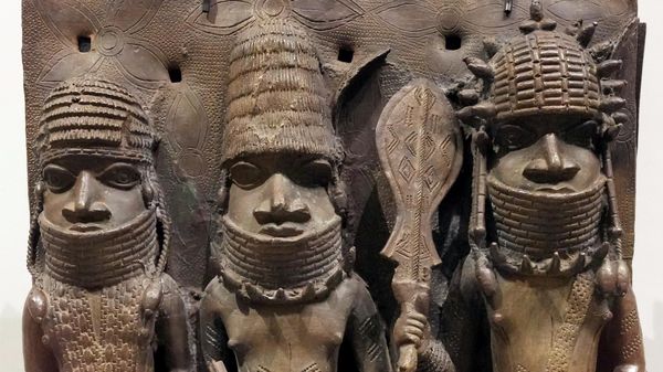Benin Bronzes, that were stolen in Africa during colonial times, are displayed in Berlin, Germany, Thursday, Sept. 15, 2022. - Sputnik International
