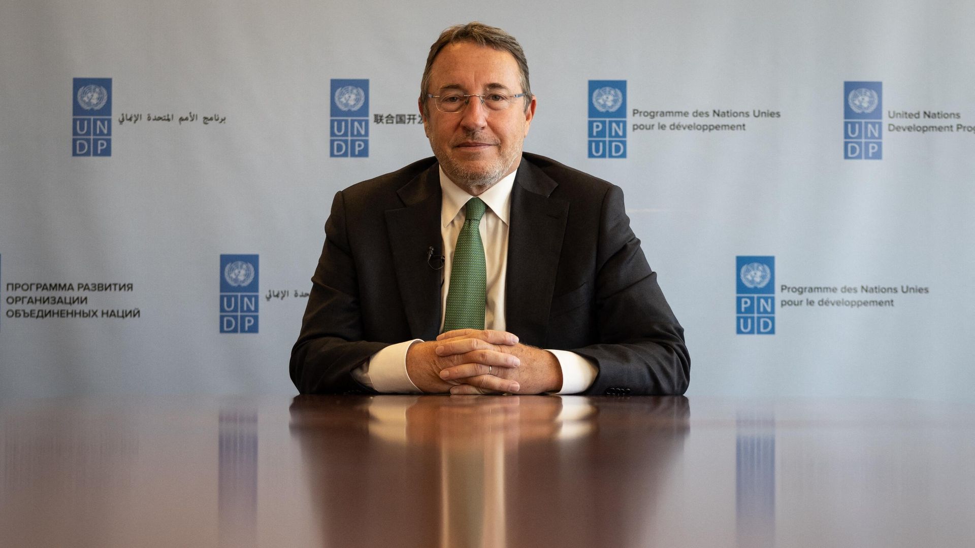Administrator of the United Nations Development Programme, Achim Steiner, speaks during an interview at the Development Programme Headquarters on September 2, 2022 in New York. - Sputnik International, 1920, 11.11.2022