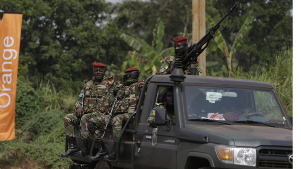 Soldiers patrol outside the entrance of Bafoussam stadium ahead of the African Cup of Nations 2022 group B soccer match between Senegal and Guinea at the Bafoussam Omnisport Stadium, Bafoussam, Cameroon, Friday, Jan. 14, 2022. - Sputnik International