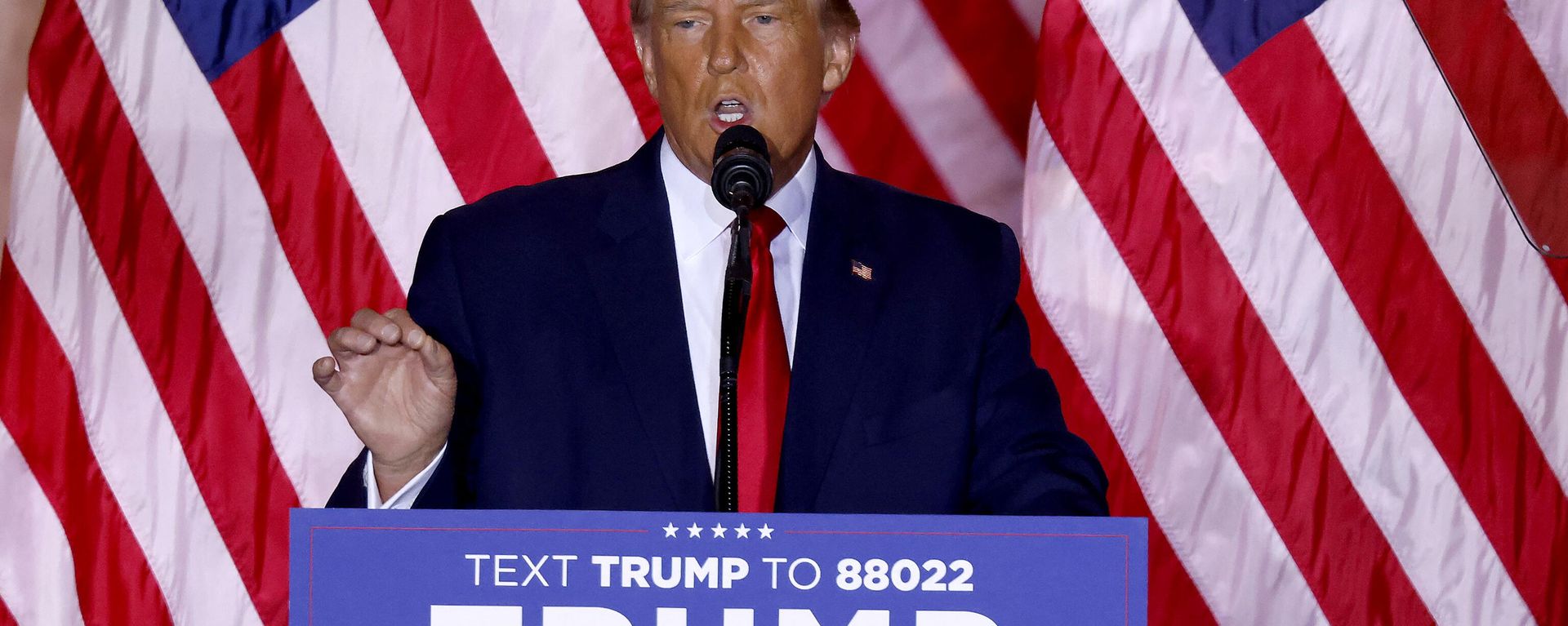 Former US President Donald Trump speaks at the Mar-a-Lago Club in Palm Beach, Florida, on November 15, 2022 Former US President Donald Trump speaks at the Mar-a-Lago Club in Palm Beach, Florida, on November 15, 2022 - Sputnik International, 1920, 16.11.2022