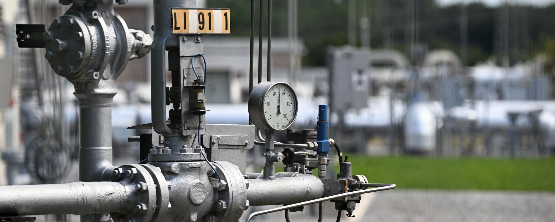 In this file photo taken on July 15, 2022 A pressure gauge for gas lines is pictured at Open Grid Europe (OGE), one of Europe's largest gas transmission system operators, in Werne, western Germany In this file photo taken on July 15, 2022 A pressure gauge for gas lines is pictured at Open Grid Europe (OGE), one of Europe's largest gas transmission system operators, in Werne, western Germany - Sputnik International, 1920, 02.12.2022