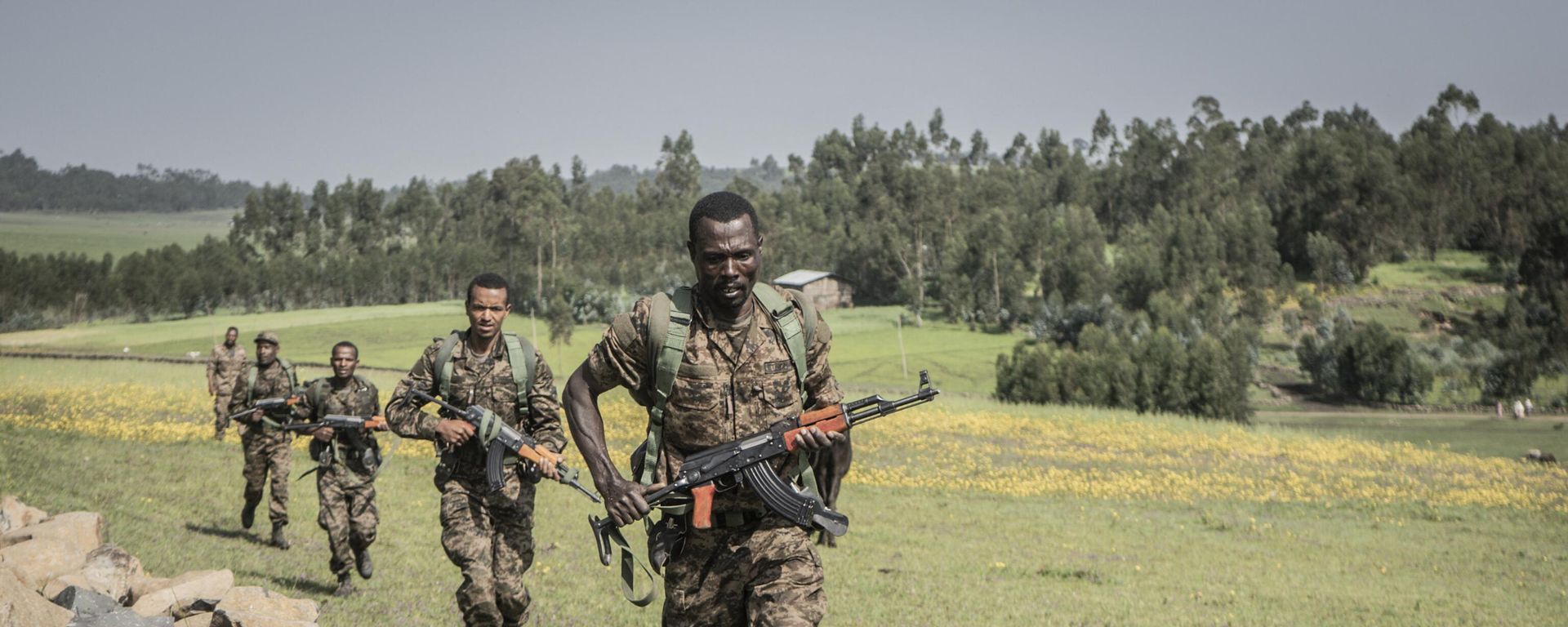 Ethiopian National Defence Forces (ENDF) soldiers train in the field of Dabat, 70 kilometers Northeast of the city of Gondar, Ethiopia, on September 15, 2021. Ethiopian National Defence Forces (ENDF) soldiers train in the field of Dabat, 70 kilometers Northeast of the city of Gondar, Ethiopia, on September 15, 2021. - Sputnik International, 1920, 28.11.2022