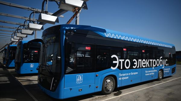 Electric buses at a bus depot in New Moscow, Moscow - Sputnik International