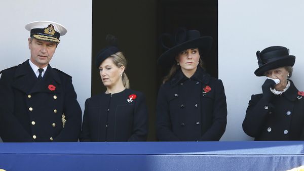 Royal Lady in Waiting Lady Susan Hussey, far right, who resigned on November 30 2022 over allegations of racism  - Sputnik International