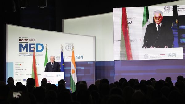 Italian President Sergio Mattarella delivers his address during the Forum Med 2022 Dialogues, in Rome, Friday, Dec. 2, 2022. (AP Photo/Andrew Medichini) - Sputnik International