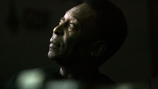In this file photo taken on June 25, 2008, Brazilian soccer legend Edson Arantes do Nacimento, known as Pele, looks on as he attends the opening ceremony of the Marks of the King exhibition in Brasilia. In this file photo taken on June 25, 2008, Brazilian soccer legend Edson Arantes do Nacimento, known as Pele, looks on as he attends the opening ceremony of the Marks of the King exhibition in Brasilia. - Sputnik International
