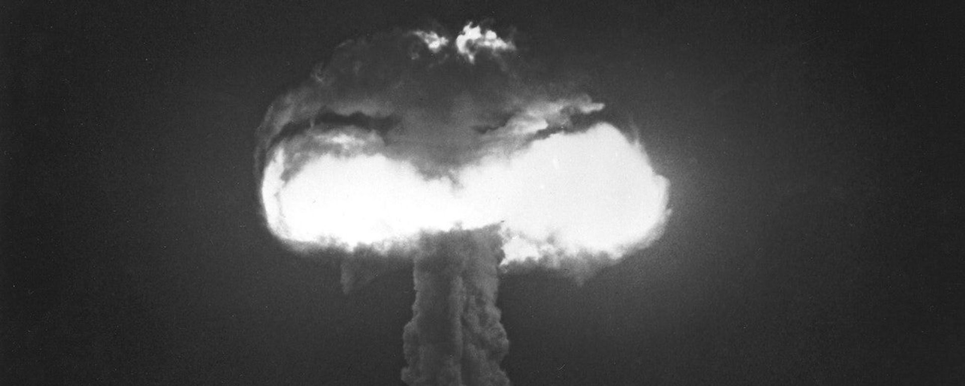 Plumbbob Hood atomic bomb test at Nevada nuclear test site, on July 5, 1957 Plumbbob Hood atomic bomb test at Nevada nuclear test site, on July 5, 1957 - Sputnik International, 1920, 10.12.2022