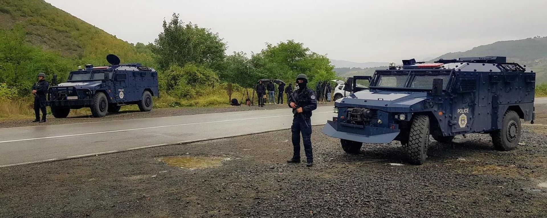 Kosovar Albanian police forces deploy in northern Kosovo. - Sputnik International, 1920, 26.05.2023