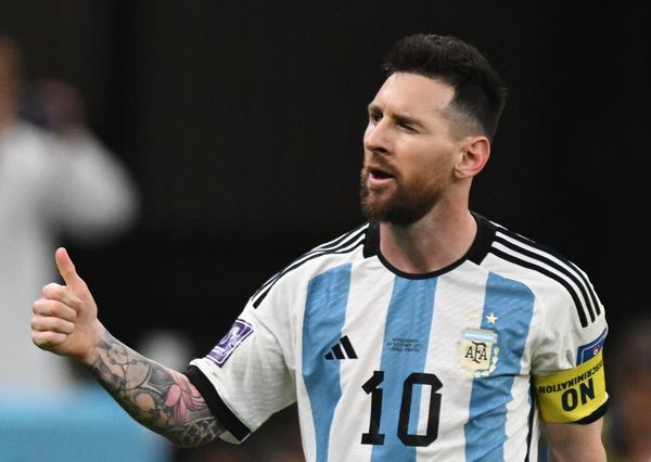 Argentina's Lionel Messi celebrates scoring a goal after a penalty kick in the World Cup quarterfinal match between the Netherlands and Argentina. - Sputnik International