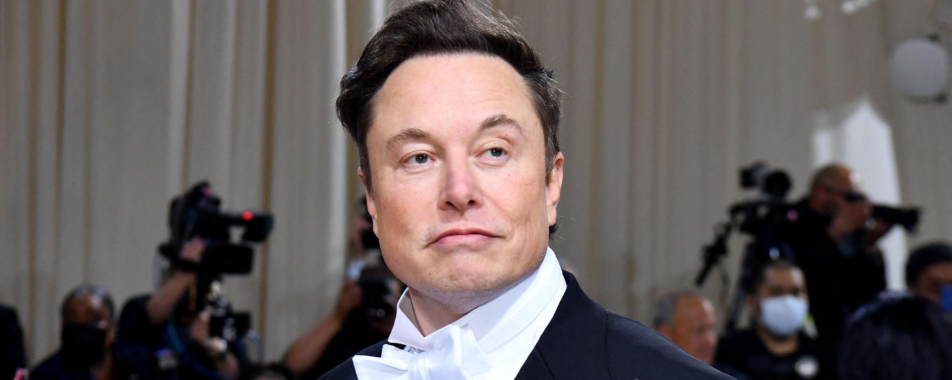 CEO, and chief engineer at SpaceX, Elon Musk, arrives for the 2022 Met Gala at the Metropolitan Museum of Art on May 2, 2022, in New York. CEO, and chief engineer at SpaceX, Elon Musk, arrives for the 2022 Met Gala at the Metropolitan Museum of Art on May 2, 2022, in New York. - Sputnik International, 1920, 16.12.2022