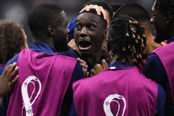 France's Randal Kolo Muani celebrates with teammates, scoring his side's second goal during the World Cup semifinal soccer match between France and Morocco at the Al Bayt Stadium in Al Khor, Qatar, Wednesday, December 14, 2022. (AP Photo/Manu Fernandez) - Sputnik International