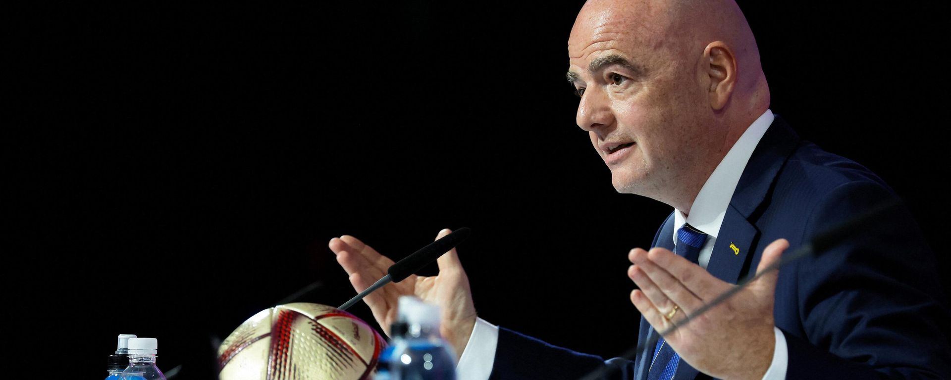 FIFA President Gianni Infantino gives a press conference Qatar National Convention Center (QNCC) in Doha on December 16, 2022, during the Qatar 2022 World Cup football tournament. FIFA President Gianni Infantino gives a press conference Qatar National Convention Center (QNCC) in Doha on December 16, 2022, during the Qatar 2022 World Cup football tournament. - Sputnik International, 1920, 17.12.2022