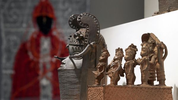 Benin Bronzes, that were stolen from Africa during colonial times, are displayed in Berlin, Germany, Thursday, Sept. 15, 2022 - Sputnik International