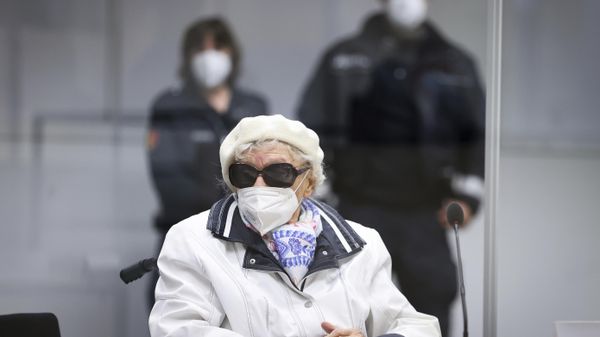 Defendant Irmgard Furchner sits in the courtroom at the beginning of the trial day in Itzehoe, Germany, on charges of accessory to mass murder at the Stutthof Nazi concentration camp - Sputnik International