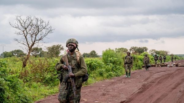 M23 rebels head north before withdrawing from Kibumba in eastern Democratic Republic of Congo on December 23, 2022 - Sputnik International