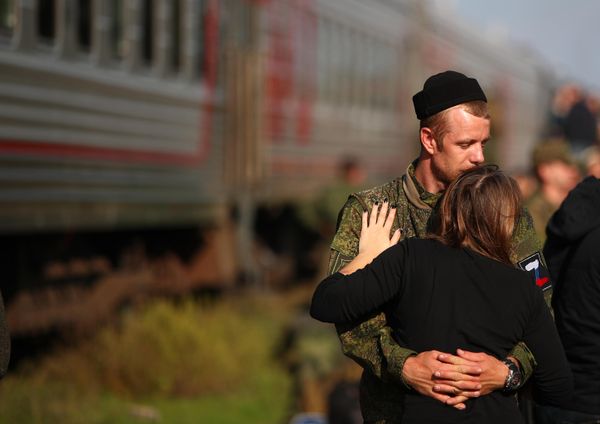 A man drafted into the Russian Armed Forces as part of the partial mobilization launched by Moscow in the autumn amid the military operation in Ukraine. - Sputnik International