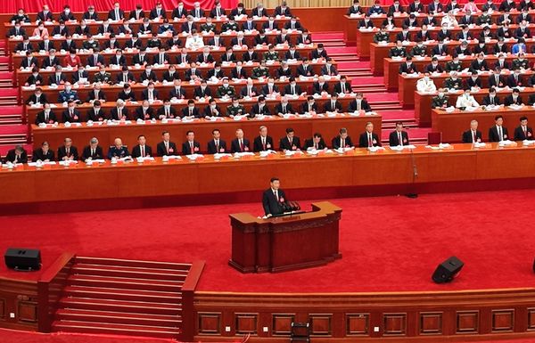 China's President Xi Jinping delivers a speech at the opening of the XX Congress of the Communist Party of China. - Sputnik International