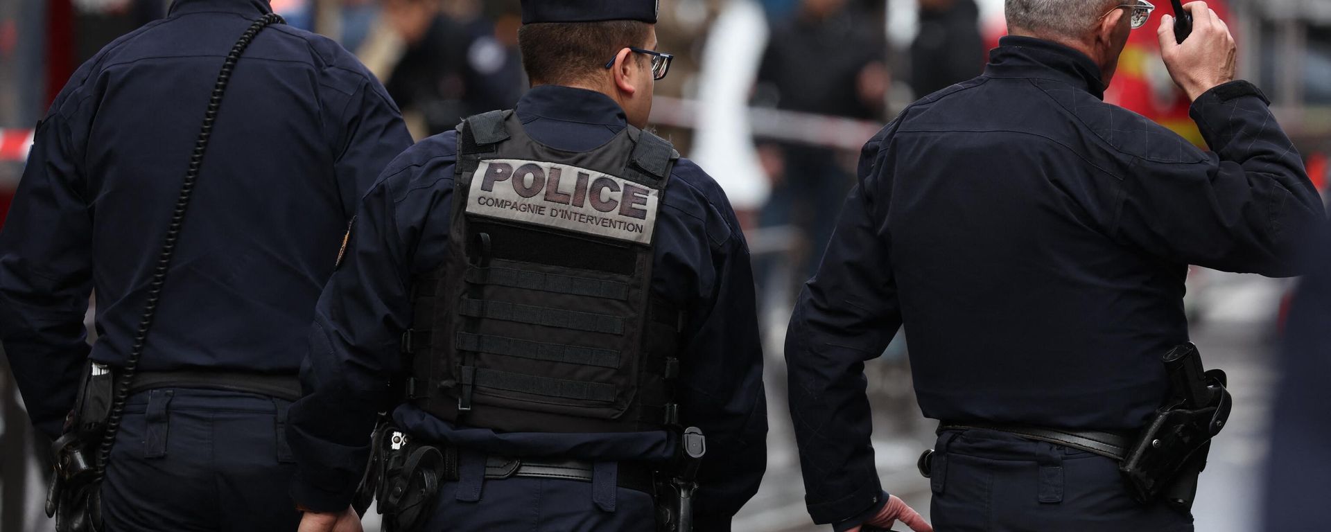 French police secure the street after several shots were fired along rue d'Enghien in the 10th arrondissement, in Paris on December 23, 2022. (Photo by Thomas SAMSON / AFP) French police secure the street after several shots were fired along rue d'Enghien in the 10th arrondissement, in Paris on December 23, 2022. (Photo by Thomas SAMSON / AFP) - Sputnik International, 1920, 21.01.2023