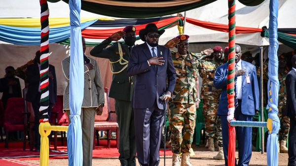 South Sudan’s President Salva Kiir (C) attends the departure ceremony of the South Sudan People's Defence Forces (SSPDF) as they are deployed to the Democratic Republic of Congo (DRC) at the SSPDF Headquarters in Juba on December 28, 2022. - South Sudan will send 750 soldiers to the eastern Democratic Republic of Congo soon to join a regional force fighting a rebel offensive, a military spokesman said Wednesday. South Sudan’s President Salva Kiir (C) attends the departure ceremony of the South Sudan People's Defence Forces (SSPDF) as they are deployed to the Democratic Republic of Congo (DRC) at the SSPDF Headquarters in Juba on December 28, 2022. - South Sudan will send 750 soldiers to the eastern Democratic Republic of Congo soon to join a regional force fighting a rebel offensive, a military spokesman said Wednesday. - Sputnik International