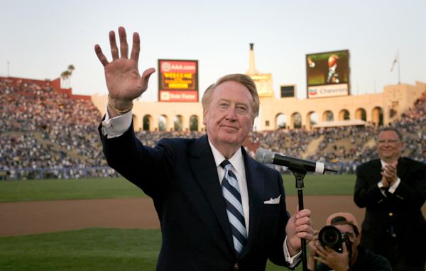 Vincent Edward Scully was an American sportscaster best known for his 67 seasons calling games for Major League Baseball's Los Angeles Dodgers. He died on 2 August 2022 in California, US. - Sputnik International