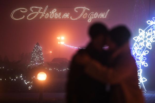 People celebrating New Year 2023 in Melitopol, Ukraine. - Sputnik International