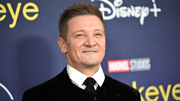 US actor Jeremy Renner arrives for the premiere of Marvel Studios' television miniseries Hawkeye at the El Capitan Theatre in Los Angeles, November 17, 2021 - Sputnik International