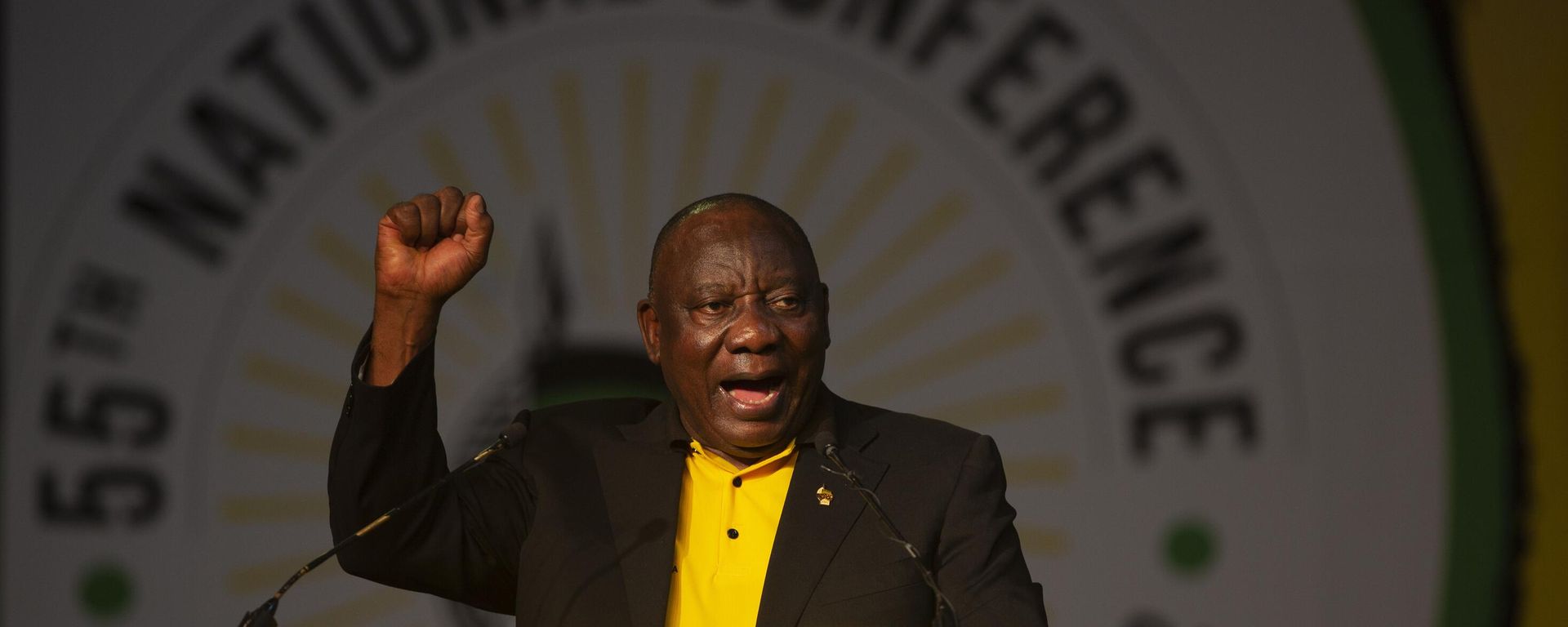 President of the African National Congress Cyril Ramaphosa gives a black power salute at the end of the 55th National Conference in Johannesburg, South Africa, Tuesday, Dec. 20, 2022. President of the African National Congress Cyril Ramaphosa gives a black power salute at the end of the 55th National Conference in Johannesburg, South Africa, Tuesday, Dec. 20, 2022. - Sputnik International, 1920, 09.01.2023