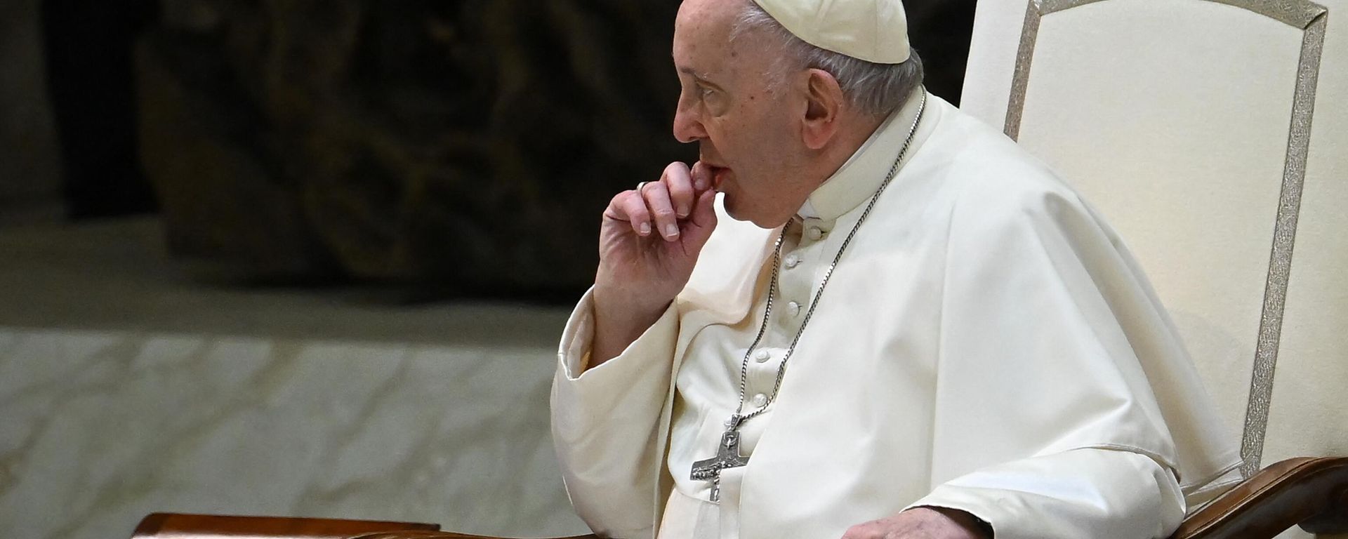 Pope Francis looks on during the weekly general audience on January 4, 2023 at Paul-VI hall in The Vatican Pope Francis looks on during the weekly general audience on January 4, 2023 at Paul-VI hall in The Vatican - Sputnik International, 1920, 10.01.2023