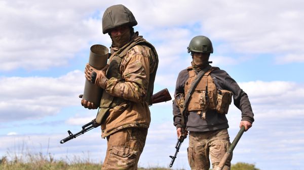 Wagner PMC near Artemovsk in the Donetsk People's Republic - Sputnik International