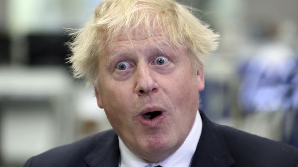 British Prime Minister Boris Johnson at Thales weapons manufacturer in Belfast, Monday May 16, 2022 - Sputnik International