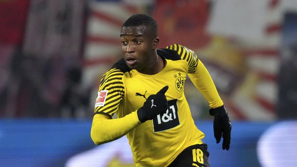 Dortmund's Youssoufa Moukoko runs during the German Bundesliga soccer match between RB Leipzig and Borussia Dortmund in Leipzig, Germany, Saturday, Nov. 6, 2021. Germany is taking 17-year-old striker Youssoufa Moukoko to the World Cup, Coach Hansi Flick named his 26-man squad for Qatar on Thursday, rewarding Moukoko for scoring six goals and setting up four more in 13 Bundesliga appearances this season. - Sputnik International